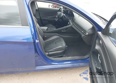 2024 Hyundai Elantra Limited z USA, uszkodzony, nr VIN KMHLP4DG4RU676444